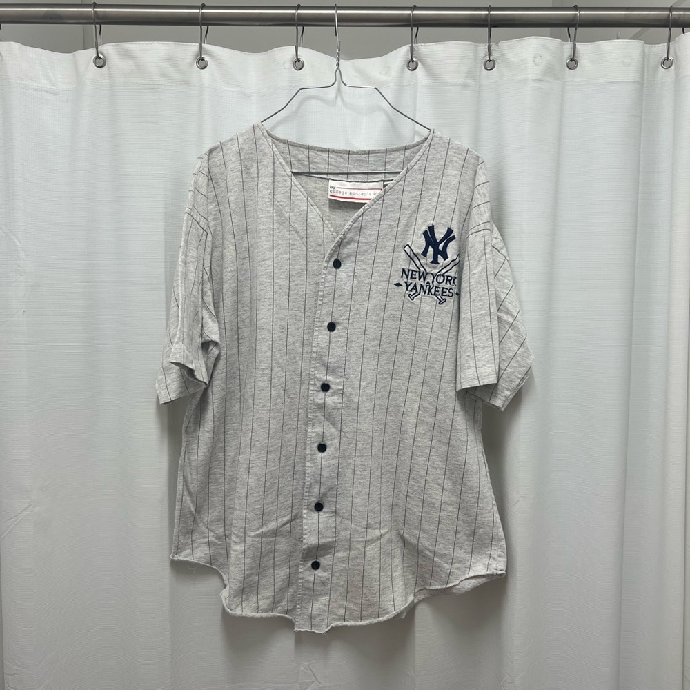 Men's Gray Pinstripe Jersey